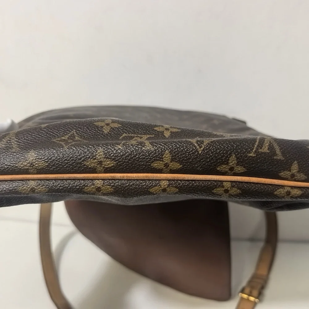 Louis Vuitton Monogram Messenger Bag - Brown & Tan - Picture 4 of 5